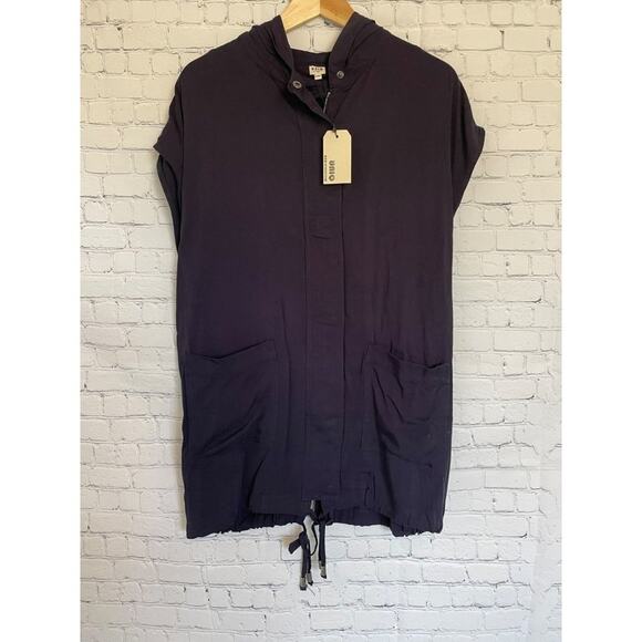NWT UNIQ Navy Blue Hooded Sleeveless utility lightweight vest dress Size Medium - Picture 1 of 5